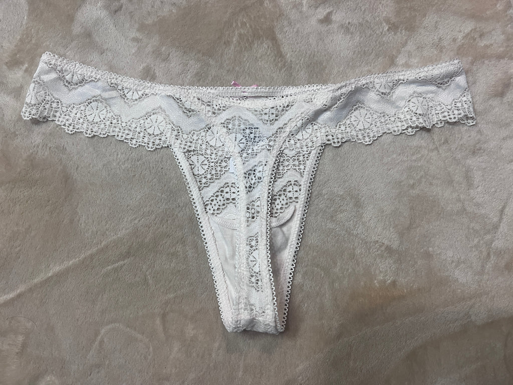 Maddie’s Worn VS Thong