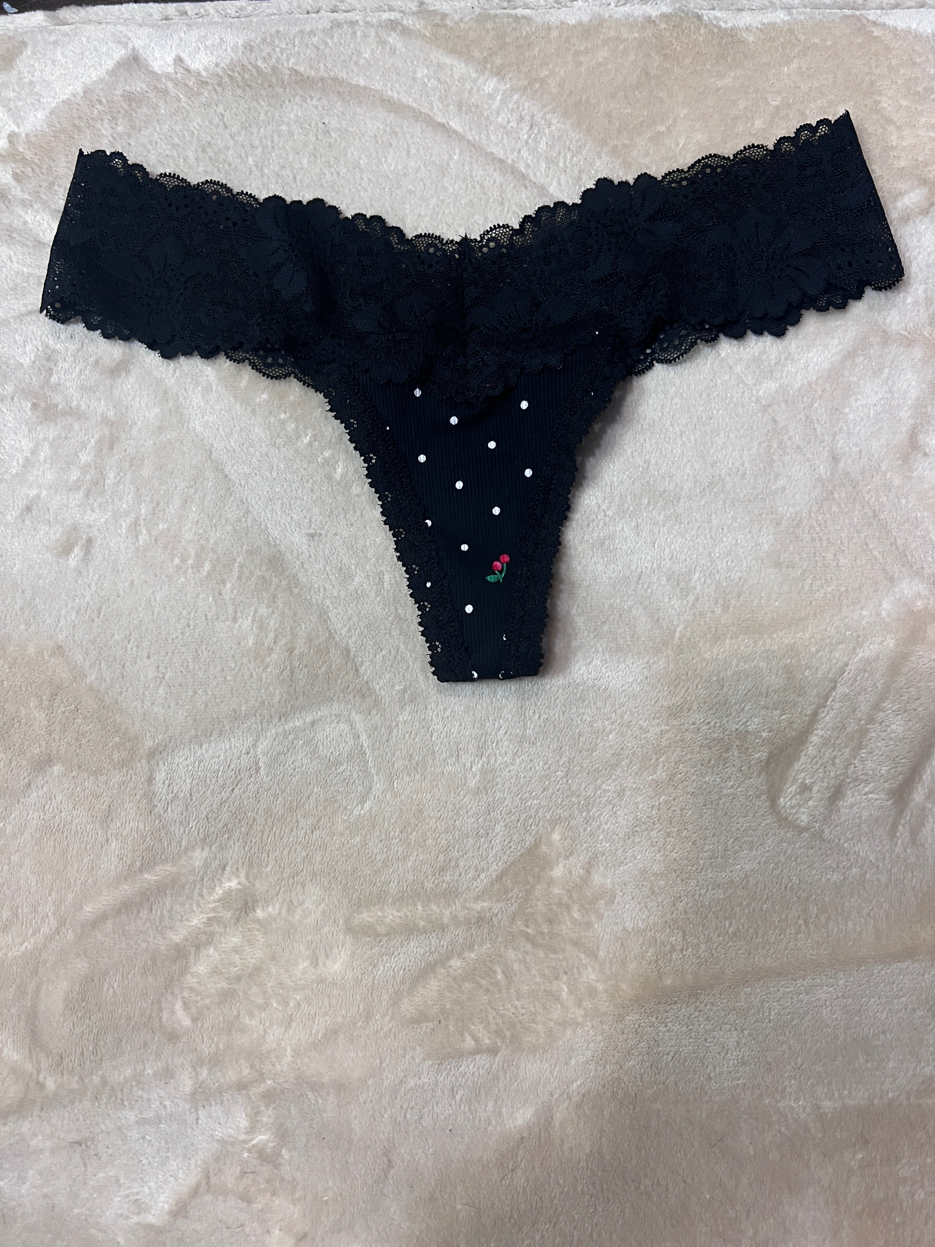 Maddie’s Worn VS lace Thong